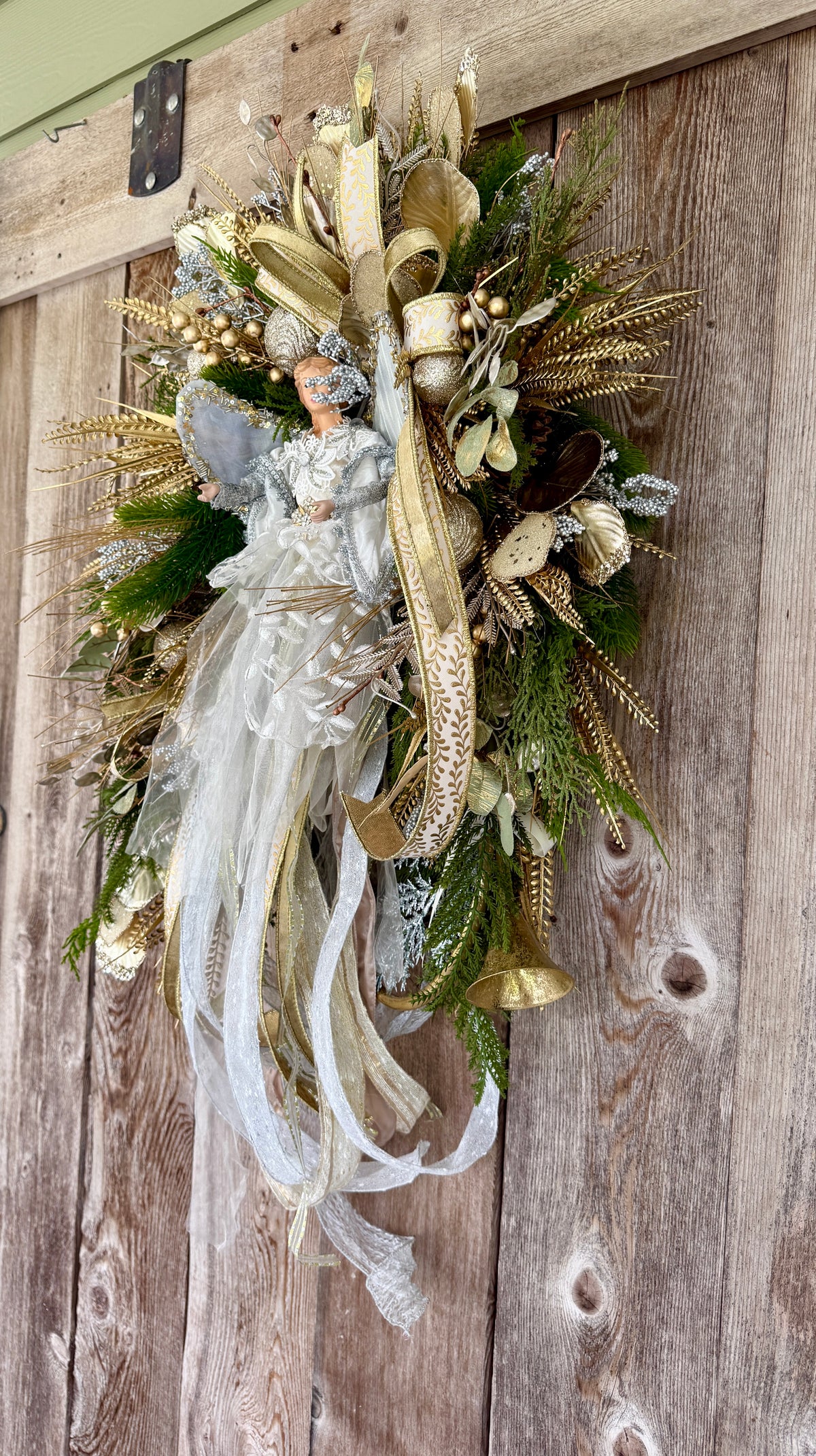 Elegant Christmas Angel Grapevine Wreath | Gold & Champagne Holiday Door Decor