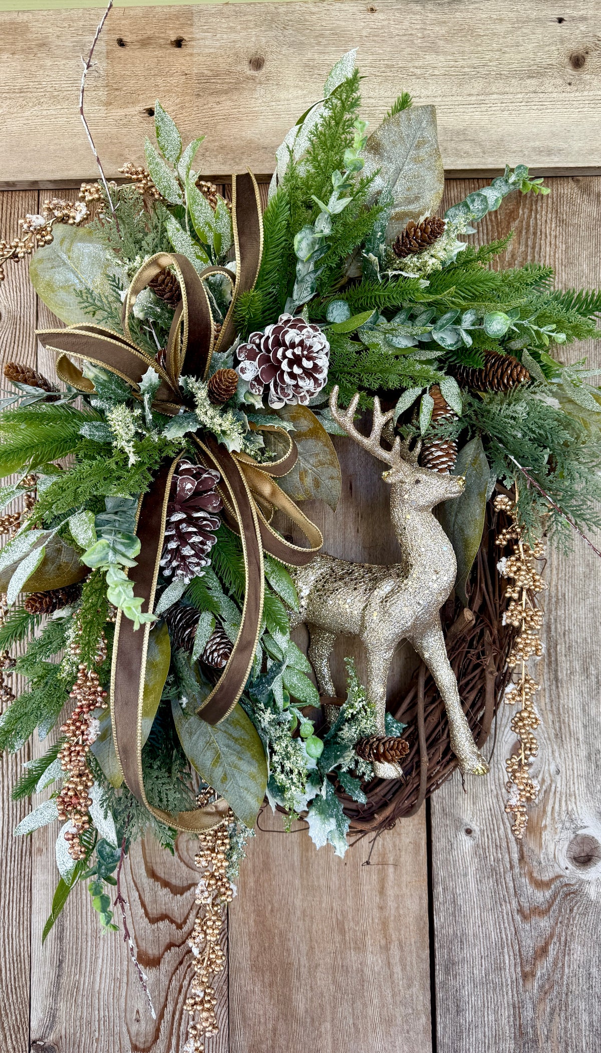 Elegant Champagne Gold Reindeer Christmas Grapevine Wreath | Luxury Woodland Holiday Door Decor