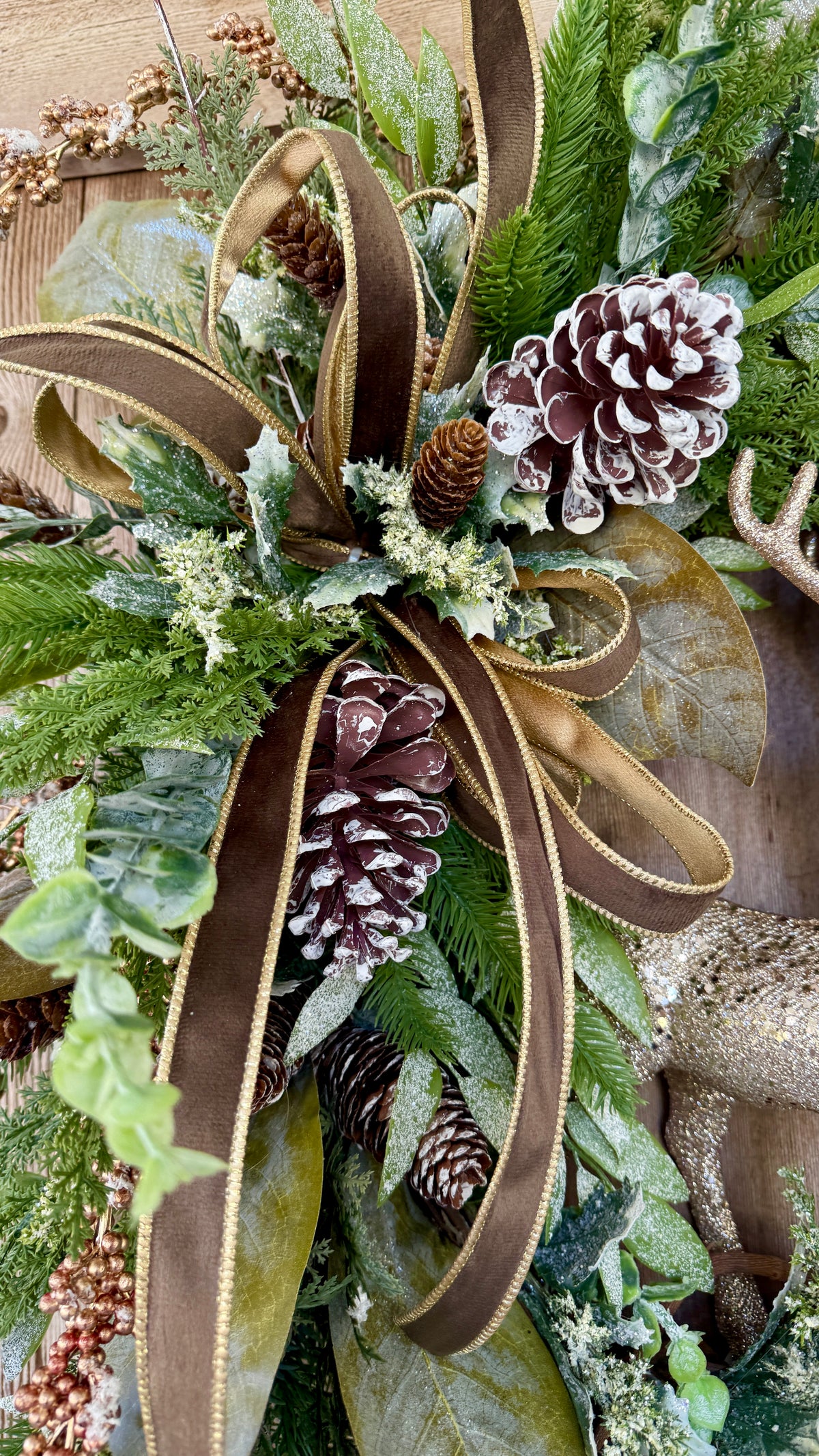 Elegant Champagne Gold Reindeer Christmas Grapevine Wreath | Luxury Woodland Holiday Door Decor